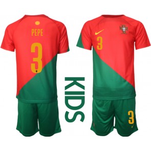 Maillot de foot le Portugal Pepe #3 Domicile enfant Monde 2022 Manches Courte (+ pantalon court)